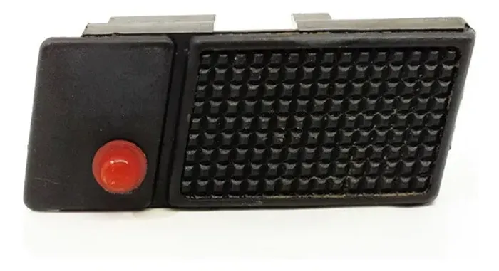 Acabamento Botão Falso Painel Gm Kadett Gl 1.8 1996 121857