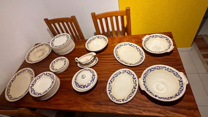 Aparelho de jantar em Porcelana Inglesa da Johnson Bros. England.co