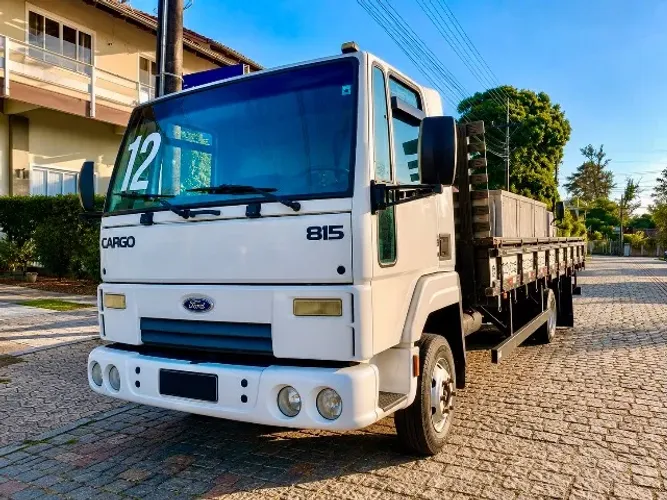 Ford Cargo | Caminhão de Carga / Frete / Transporte