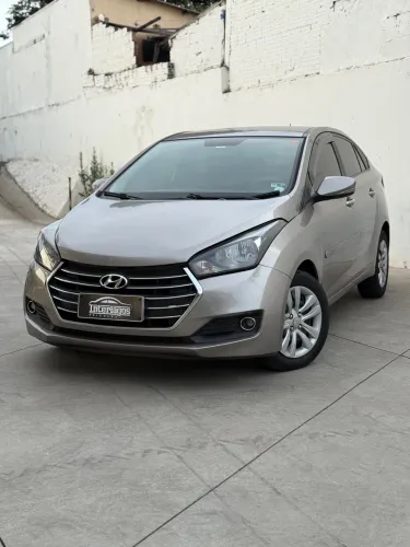 Hyundai HB20S Comfort Plus 1.0 Flex 12V Mec. 2018