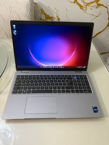 Notebook Dell Latitude - Core i7 de 12 geração- com Placa de Vídeo dedicada 