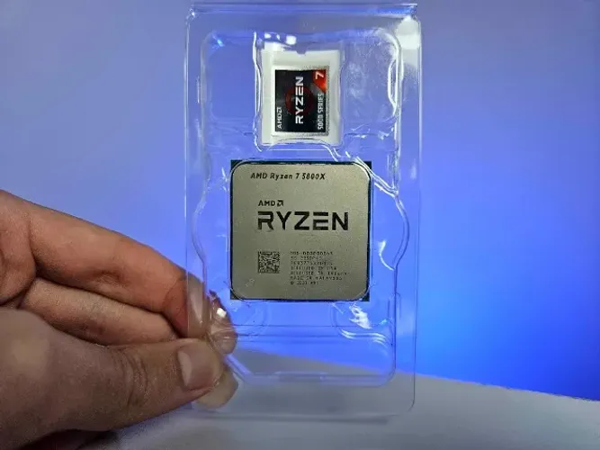 AMD Ryzen 7 5800X