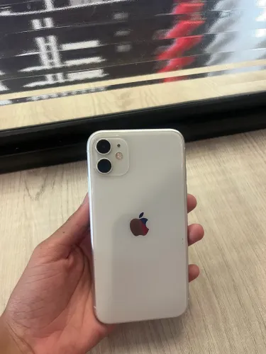 iPhone 11 128GB