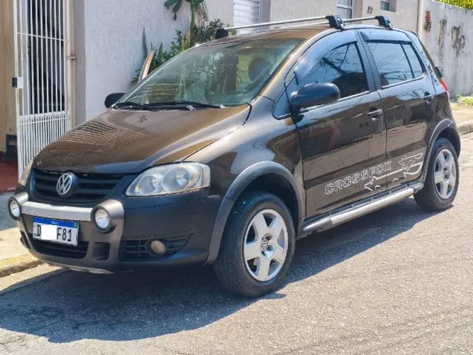 Volkswagen Crossfox 1.6 MI Total Flex 8V 5P 2008