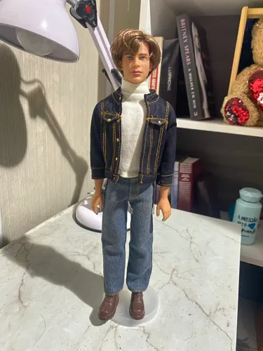 Boneco Ken Kurt Fashion Fever