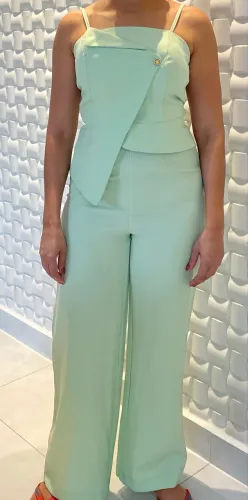 Macacão P