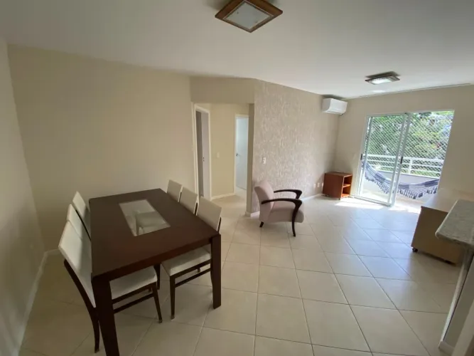 Ótimo apartamento de 2 dormitórios para locação no bairro Córrego Grande, perto da UFSC!