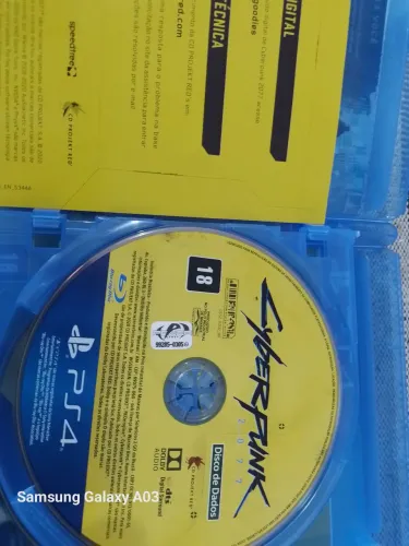 Cyberpunk ps4 zero com encarte e adesivos