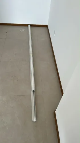 2 Perfis de embutir no frame simples (GAP) para iluminação de led
