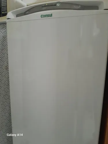 Vende-se geladeira consul 324 litros