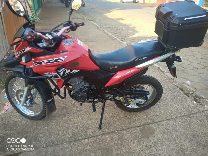 VENDO XRE 190 2016