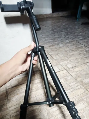 Tripé p studio de fotos Entrego Ac.Cart..