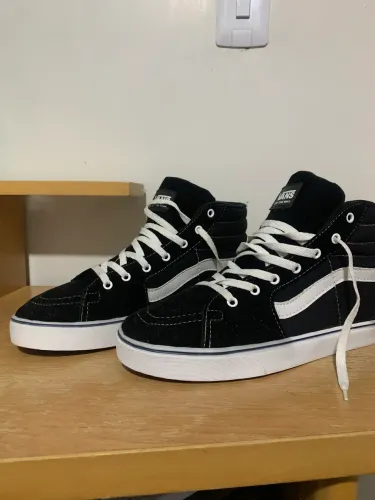 Vans cano alto novo 41 oldskool 