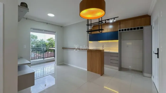 Apartamento com 2 quartos, sendo 1 closet no bairro Escola Agrícola em Blumenau/SC