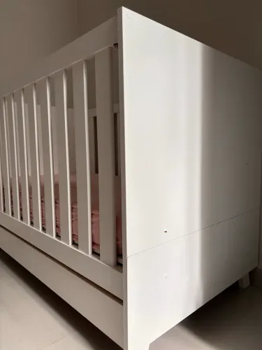 Berço de bebê em Mdf 