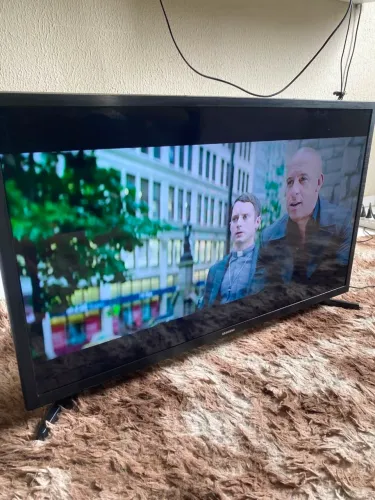 TV SMART SAMSUNG 32 POLEGADAS EM PERFEITAS CONDIÇÕES