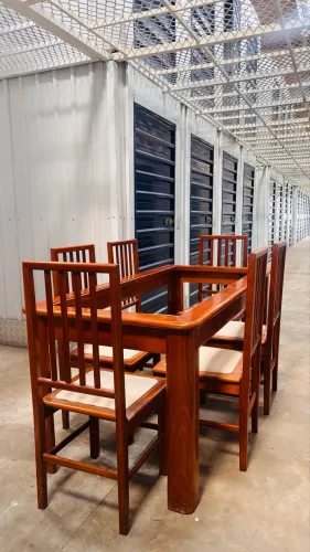 Conjunto Sala de Jantar Madeira Maciça + 6 Cadeiras (Lindo e Conservado!)