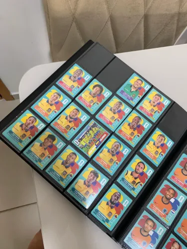 Lote de figurinhas da copa do mundo 2026 (676 figurinhas únicas, sem repetidas)