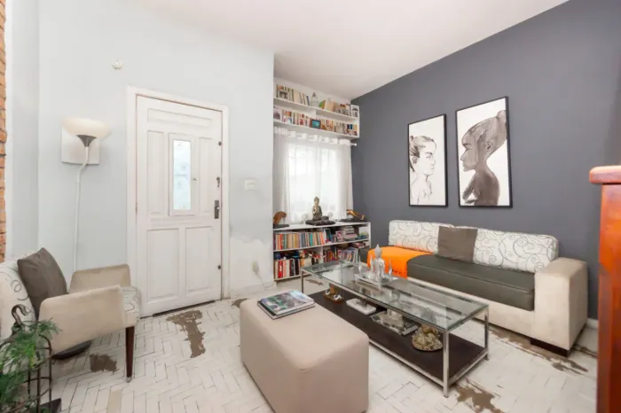 Casa para venda em Vila Olímpia com 3 quartos, sendo 1 suíte, 120m²