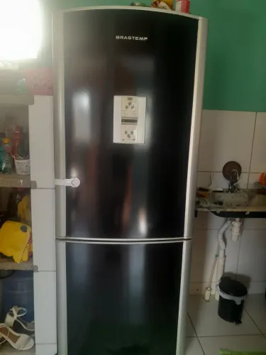 Vendo geladeira brastemp funcionando perfeitamente