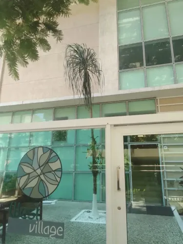 Imóvel para aluguel possui 100 metros quadrados com 3 quartos em Icaraí - Niterói - RJ