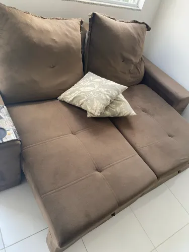 Sofá retrátil