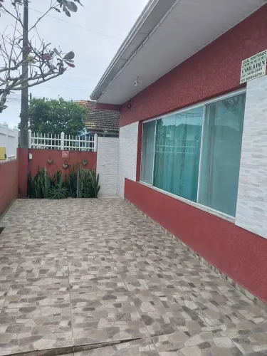 Residência Balneário Monções