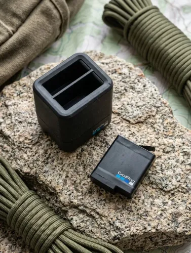 Carregador Duplo GoPro Original + Bateria Original Hero 5 6 7 8 Black USB-C Kit