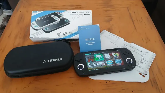 Trimui smart pro novo na caixa