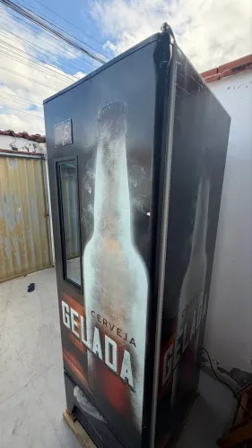 Cervejeira Metalfrio 574 litros 220v zerado