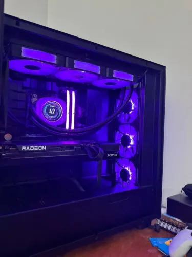 PC Gamer TOP com Ryzen 9, RX7700XT, DDR596GB