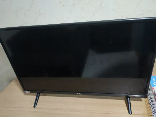 Tv Philco pvt32g50sn com defeito liga sem imagem