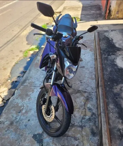 Fazer 150cc yamaha 2024 vendo ou troco em carro