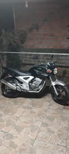 Vendo CBX Twister 250 cc