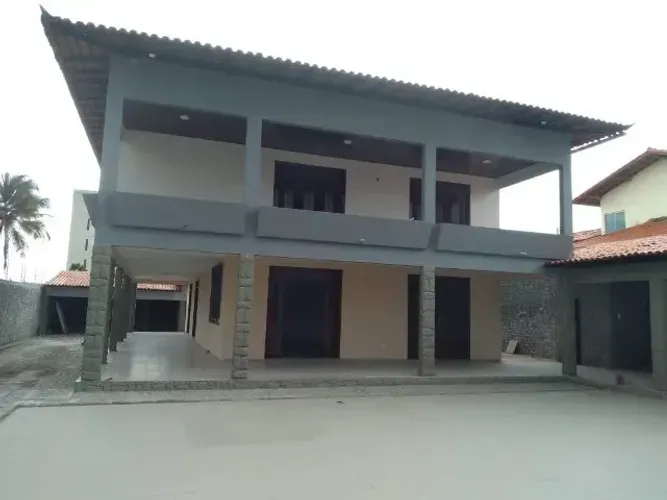 Casa Comercial Duplex no Calhau | 800 m² | 6 Suítes e 10 Vagas