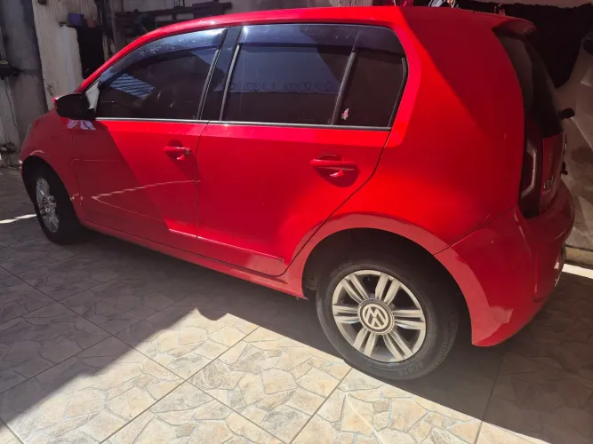 Volkswagen Up! Take 1.0 Total Flex 12V 5P 2015