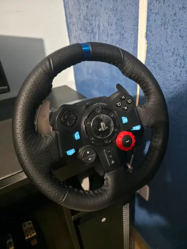 LOGITECH G29 - HIPER CONSERVADO COM CAIXA E TODOS OS CABOS ORIGINAIS