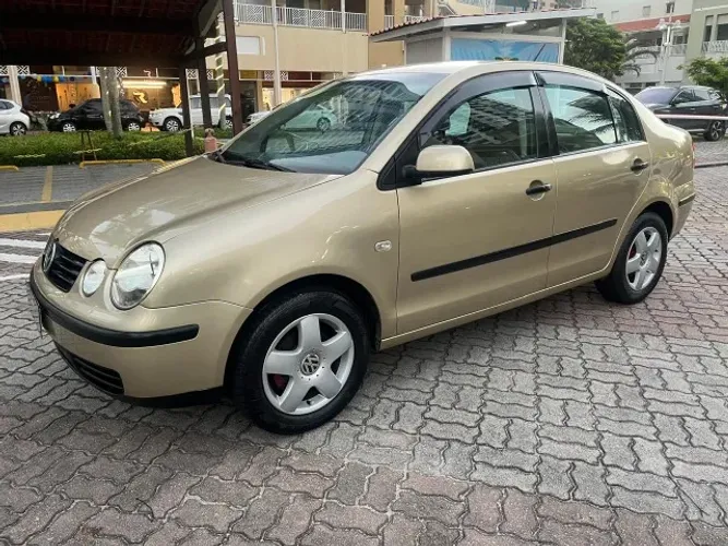 Volkswagen Polo 1.6 Mi/s.ouro 1.6 MI Tot.flex 8V 5P 2005