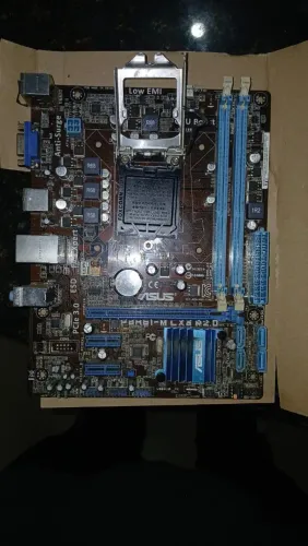 Placa Mãe ASUS P8H61-M LX3 R2.0 LGA 1155 + Espelho - Envio