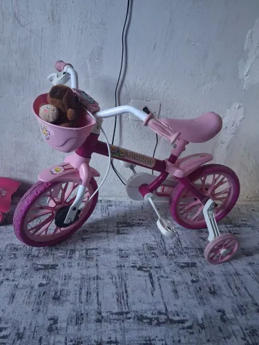 Bicicleta infantil rosa