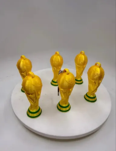Kit 50 Chaveiros Mini Taça Da Copa Do Mundo 5cm Atacado