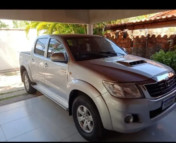 Toyota Hilux CD SRV D4-d 4X4 3.0 TDI Diesel AUT 2013