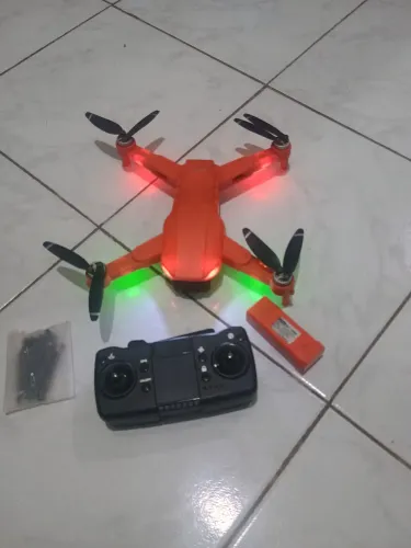 Drone L900 pró se semi novo com duas baterias 