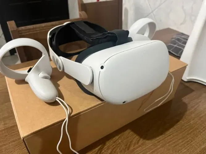 MetaQuest 2 - 128Gb - Seminovo + Strap