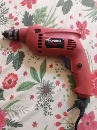 Furadeira 110v