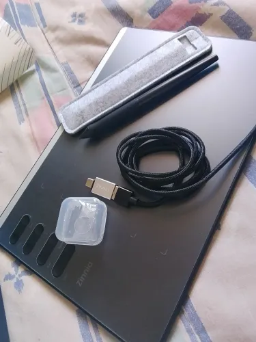 Mesa Digitalizadora Zinnia Momentum MT100 PRO 