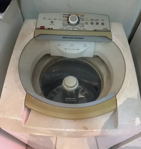 Máquina de lavar 11 kg Brastemp usada