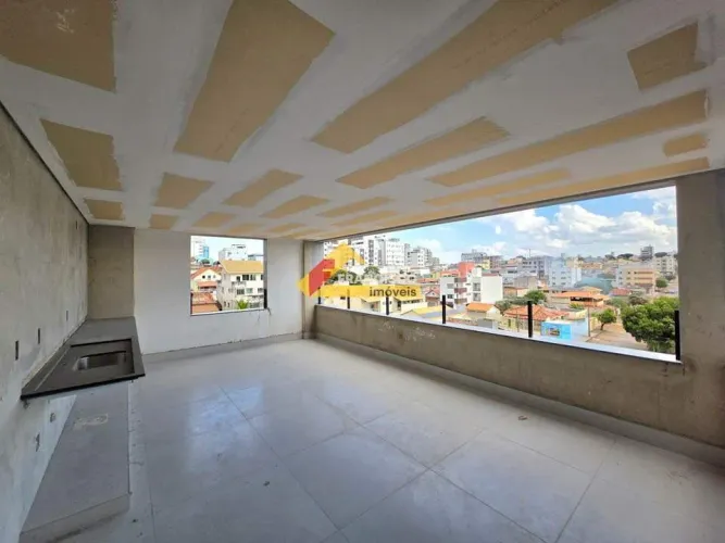 Apartamento Cobertura à venda, 3 quartos, 3 suítes, 3 vagas, Bom Pastor - Divinópolis/MG