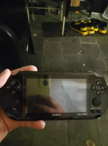 Psp retro vídeo game portátil mais de mil jogos