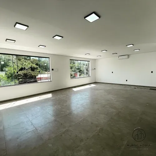 Salão comercial reformado para locação em Votorantim
